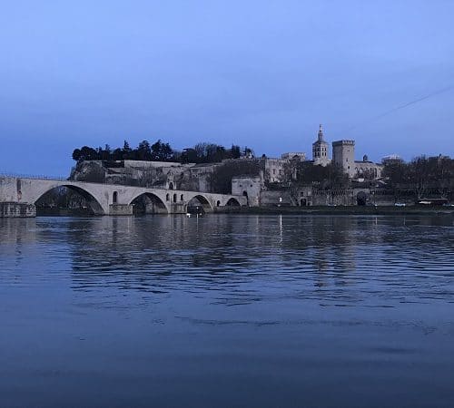 corona virus, Avignon