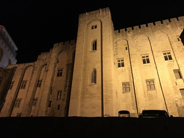 Visite de nuit d'Avignon, palais des Papes